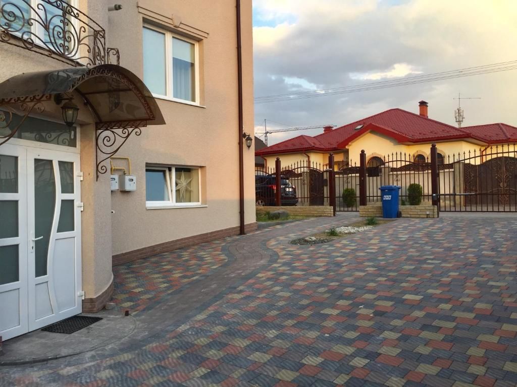Апартаменты Комфортная апарт-студия SILENA с 2 спальнями Ужгород-54